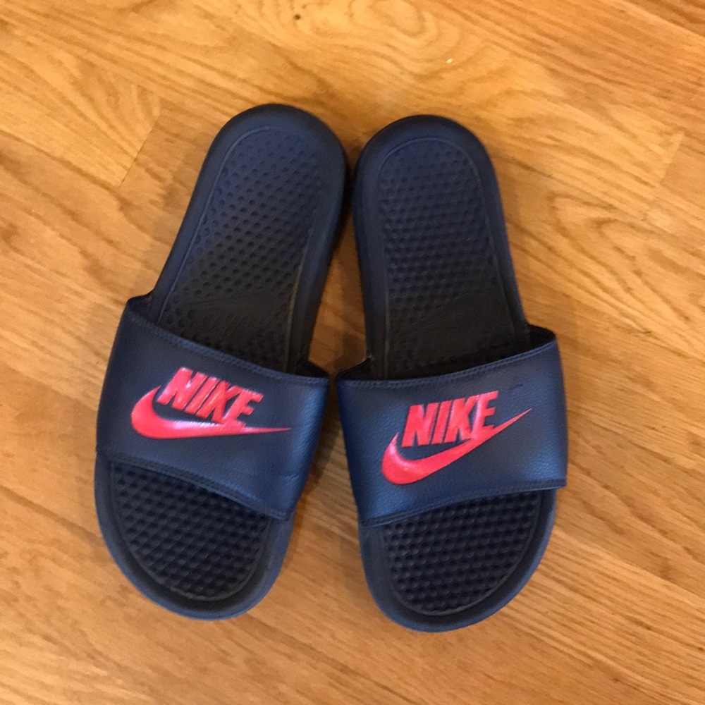 Nike flip flops.